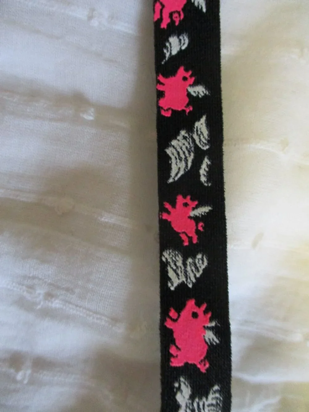 Cat collar-Beastie Bands Flying Pig